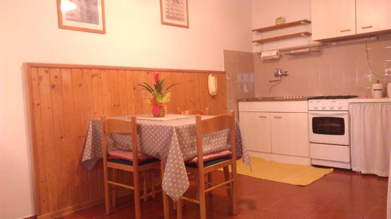 Apartment Bela Novigrad  Екстер'єр фото